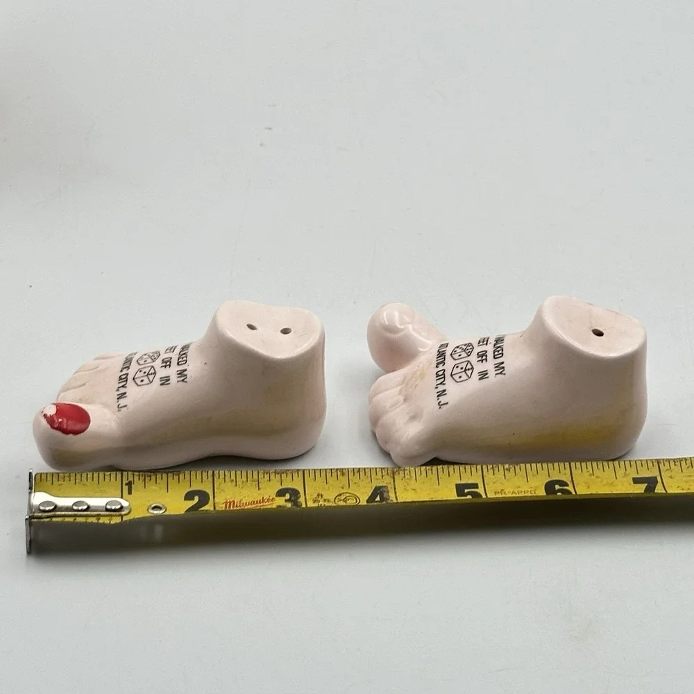 Walked my feet off at Atlantic‎ City, New Jersey Salt and Pepper Shaker Set